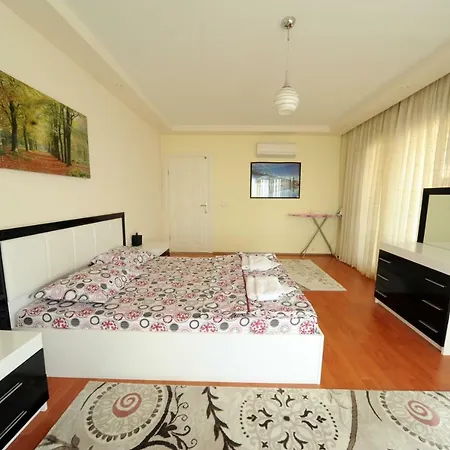 Lux Bektas 1 Villa Alanya